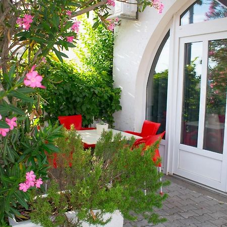 Family Apartment Manuela - Baška Voda Εξωτερικό φωτογραφία
