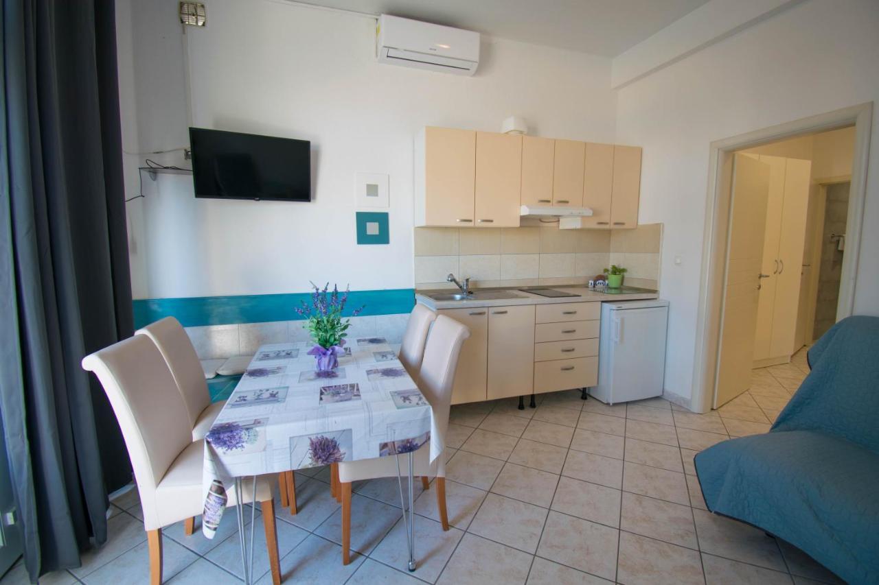 Family Apartment Manuela - Baška Voda Εξωτερικό φωτογραφία