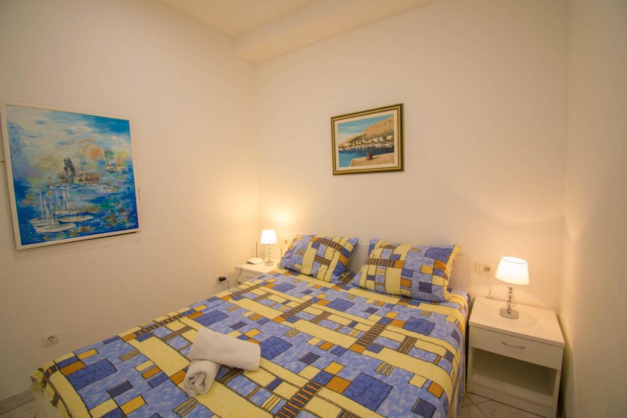 Family Apartment Manuela - Baška Voda Εξωτερικό φωτογραφία