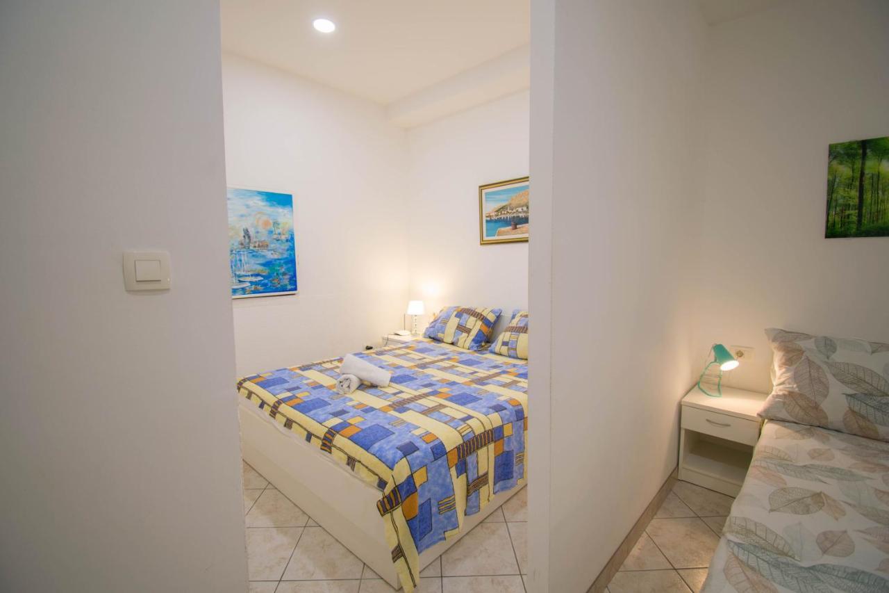 Family Apartment Manuela - Baška Voda Εξωτερικό φωτογραφία